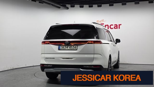 2021 Kia Carnival 4th Gen - Thumbnail 8
