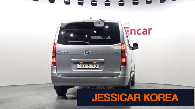 2019 Hyundai The New Grand Starex - Thumbnail 3