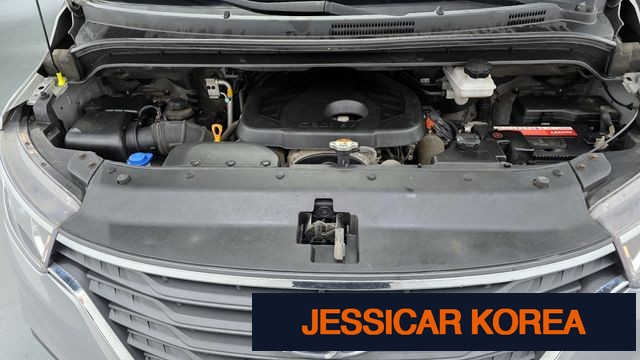 2019 Hyundai The New Grand Starex - Thumbnail 5