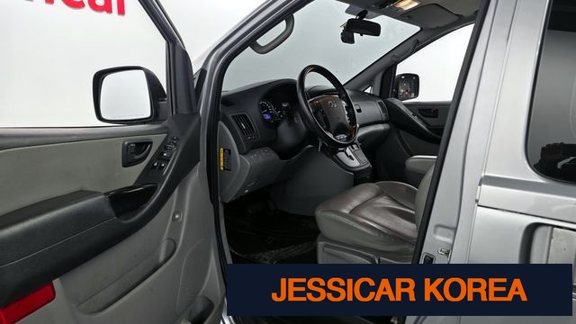 2019 Hyundai The New Grand Starex - Thumbnail 8