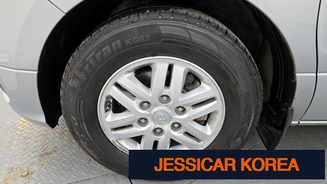 2019 Hyundai The New Grand Starex - Thumbnail 17
