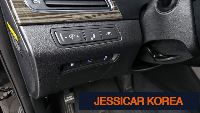 2015 Hyundai LF Sonata - Thumbnail 4