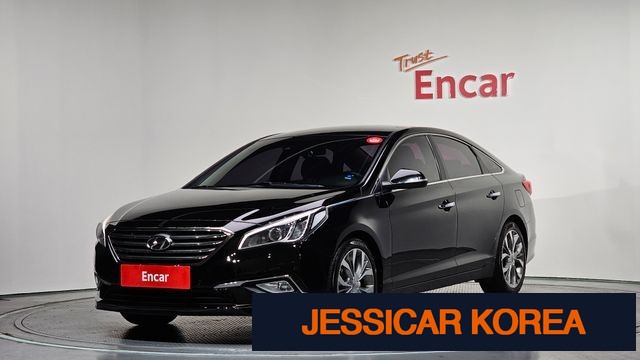 2015 Hyundai LF Sonata - Thumbnail 11