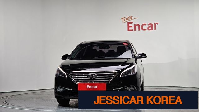 2015 Hyundai LF Sonata - Thumbnail 17