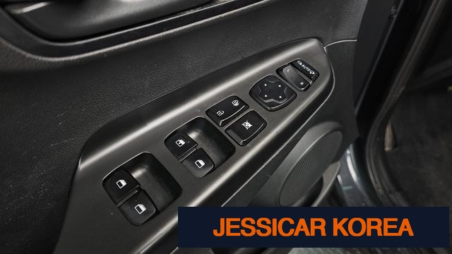 2020 Hyundai Kona - Thumbnail 7