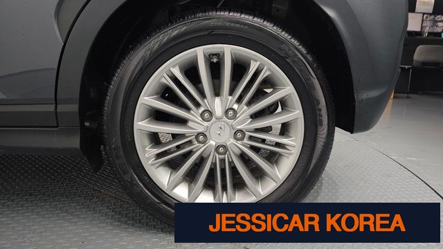 2020 Hyundai Kona - Thumbnail 18