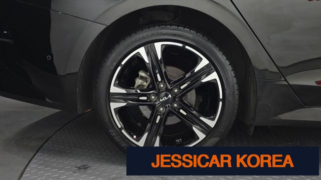 2023 Kia K5 3rd Gen - Thumbnail 12
