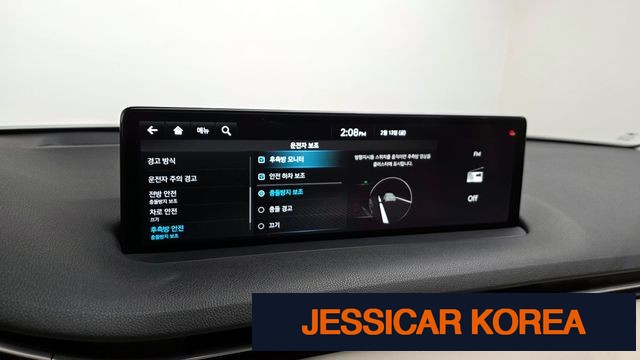 2021 Genesis GV70 - Thumbnail 7
