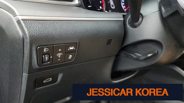 2022 Kia K5 3rd Gen - Thumbnail 2