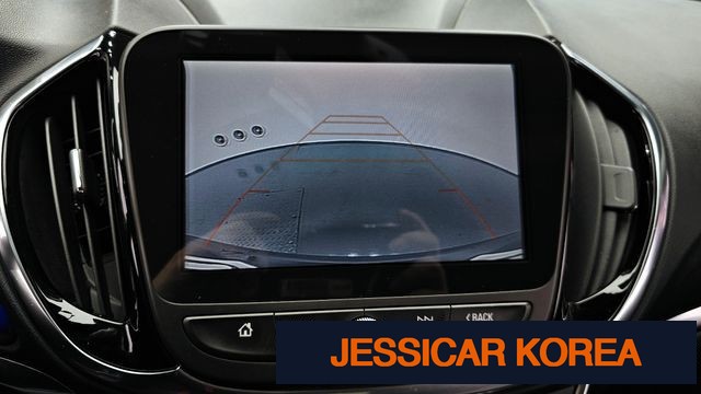 2018 Chevrolet Volt - Thumbnail 5