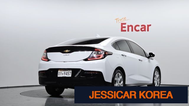 2018 Chevrolet Volt - Thumbnail 19