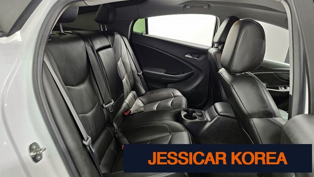 2018 Chevrolet Volt - Thumbnail 20