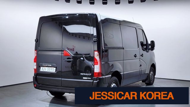 2020 Renault Korea master - Thumbnail 4