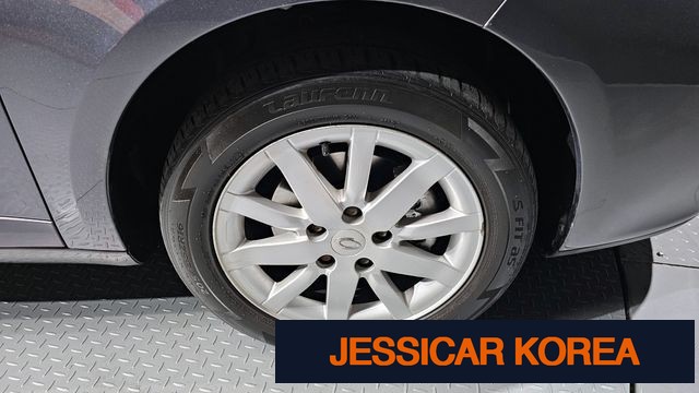2011 Renault Korea New SM3 - Thumbnail 4