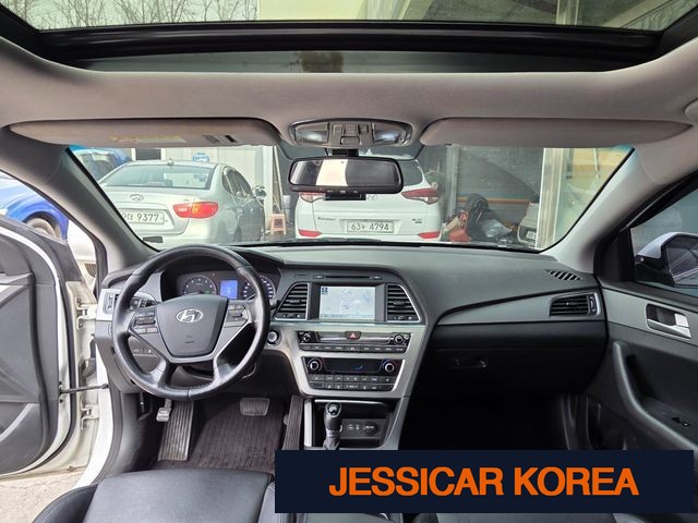 2015 Hyundai LF Sonata - Thumbnail 7