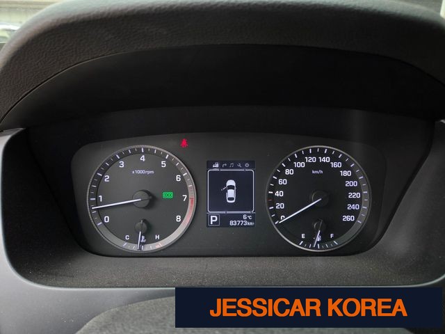 2015 Hyundai LF Sonata - Thumbnail 12