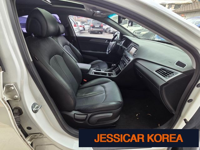 2015 Hyundai LF Sonata - Thumbnail 13