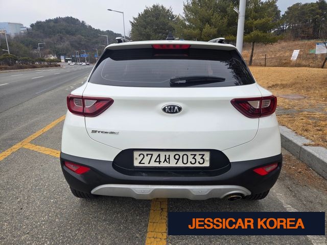 2019 Kia stonic - Thumbnail 2