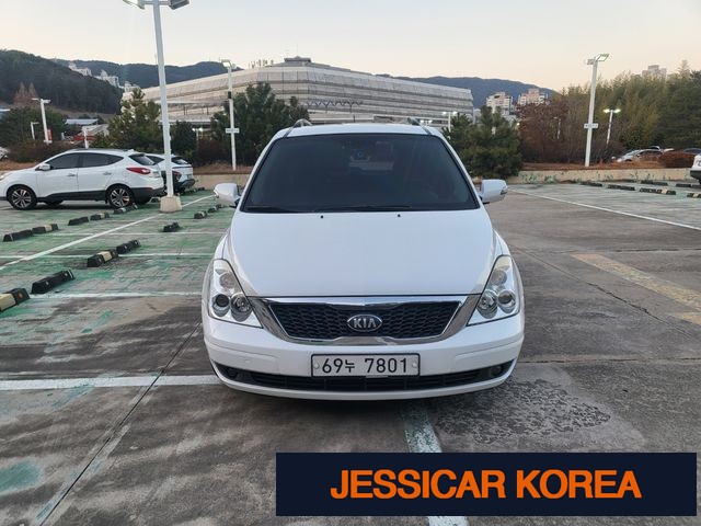 2013 Kia Carnival R - Thumbnail 18
