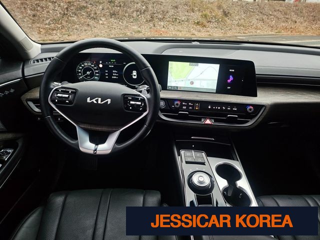 2024 Kia K8 - Thumbnail 11