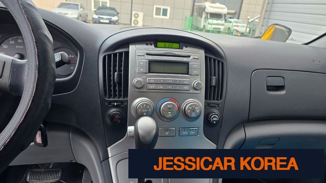 2015 Hyundai Grand Starex - Thumbnail 8