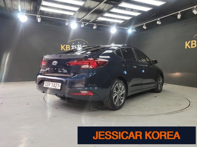 2019 Hyundai The New Avante AD - Thumbnail 6