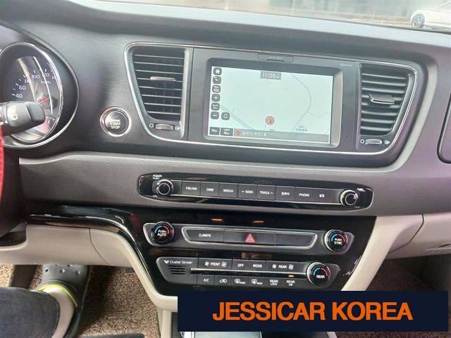 2017 Kia All New Carnival - Thumbnail 17