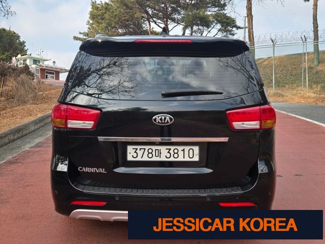 2018 Kia All New Carnival - Thumbnail 14