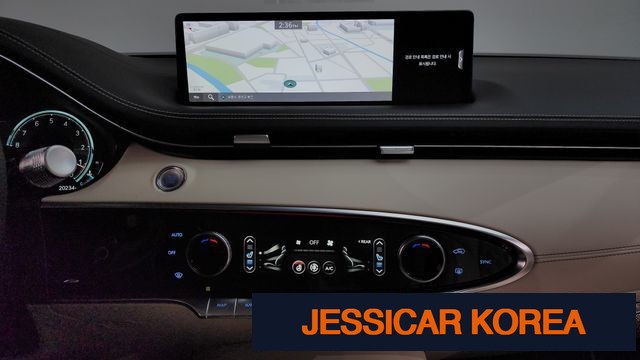 2023 Genesis GV70 - Thumbnail 19