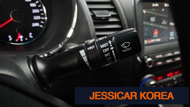 2017 Kia The New K3 - Thumbnail 9