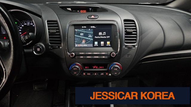 2017 Kia The New K3 - Thumbnail 13