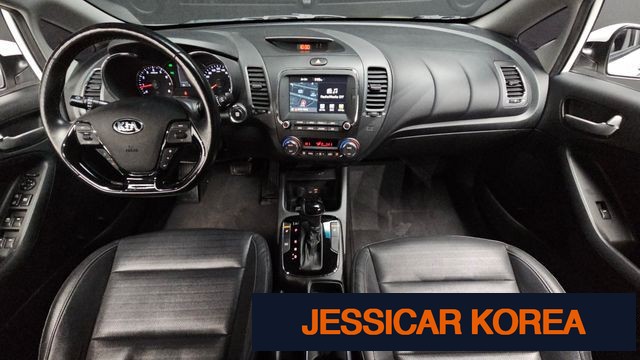 2017 Kia The New K3 - Thumbnail 17