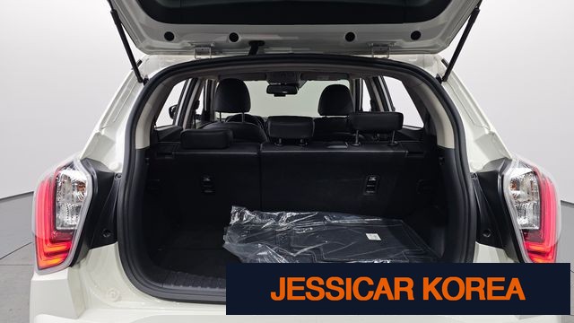 2021 KG Mobility Very New Tivoli - Thumbnail 5