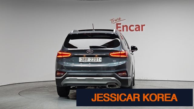 2020 Hyundai Santa Fe TM - Thumbnail 11