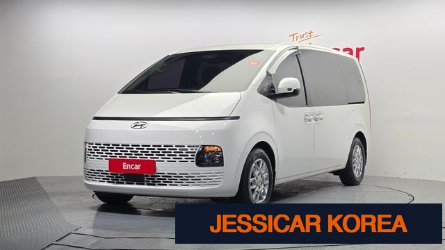 2022 Hyundai Staria - Thumbnail 2