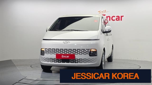 2022 Hyundai Staria - Thumbnail 4