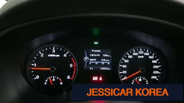 2018 Kia Sportage 4th generation - Thumbnail 4