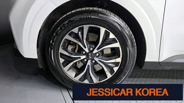 2021 Kia Carnival 4th Gen - Thumbnail 13