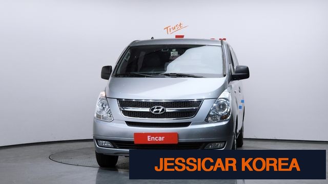 2016 Hyundai Grand Starex - Thumbnail 15