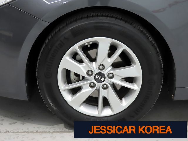 2016 Kia K5 2nd generation - Thumbnail 11