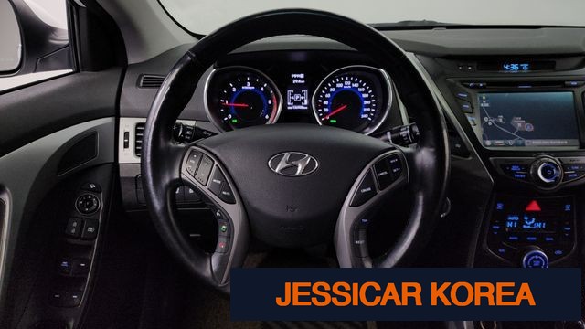 2015 Hyundai The New Avante - Thumbnail 8