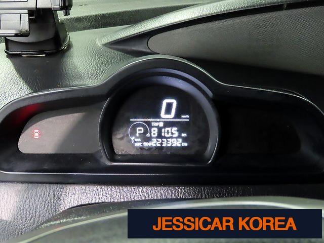 2015 KG Mobility Korando Turismo - Thumbnail 12