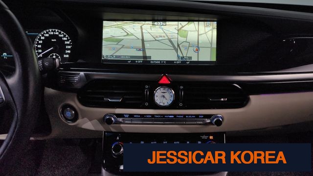 2018 Genesis EQ900 - Thumbnail 14