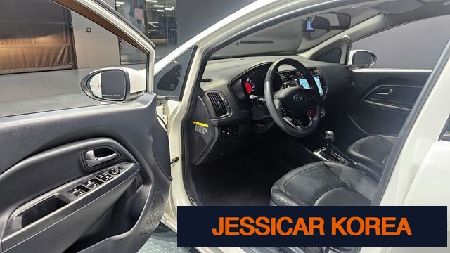 2012 Kia All New Pride - Thumbnail 8