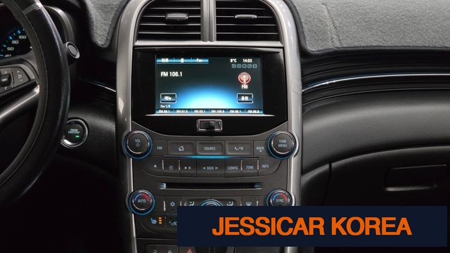 2015 Chevrolet Malibu - Thumbnail 8