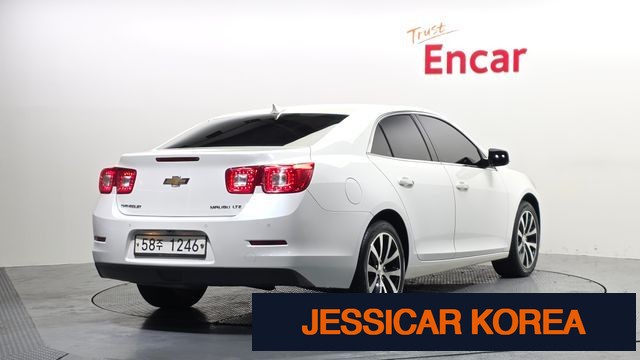 2015 Chevrolet Malibu - Thumbnail 9