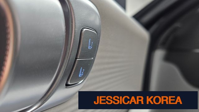 2023 Hyundai Ioniq 6 - Thumbnail 6