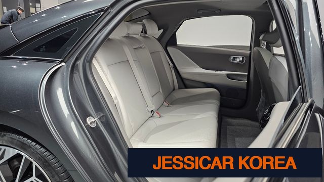2023 Hyundai Ioniq 6 - Thumbnail 18