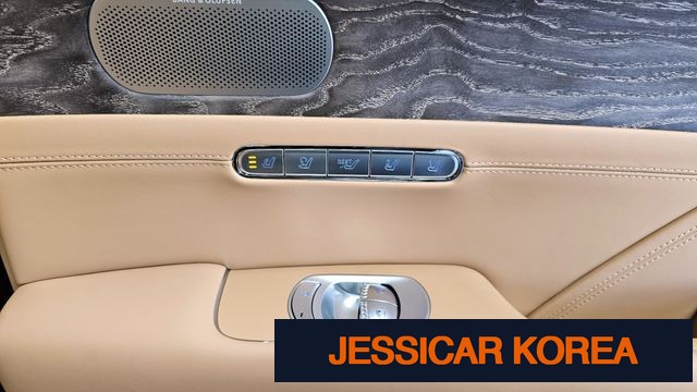 2022 Genesis G90 (RS4) - Thumbnail 10