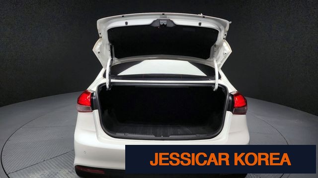 2016 Kia The New K3 - Thumbnail 2